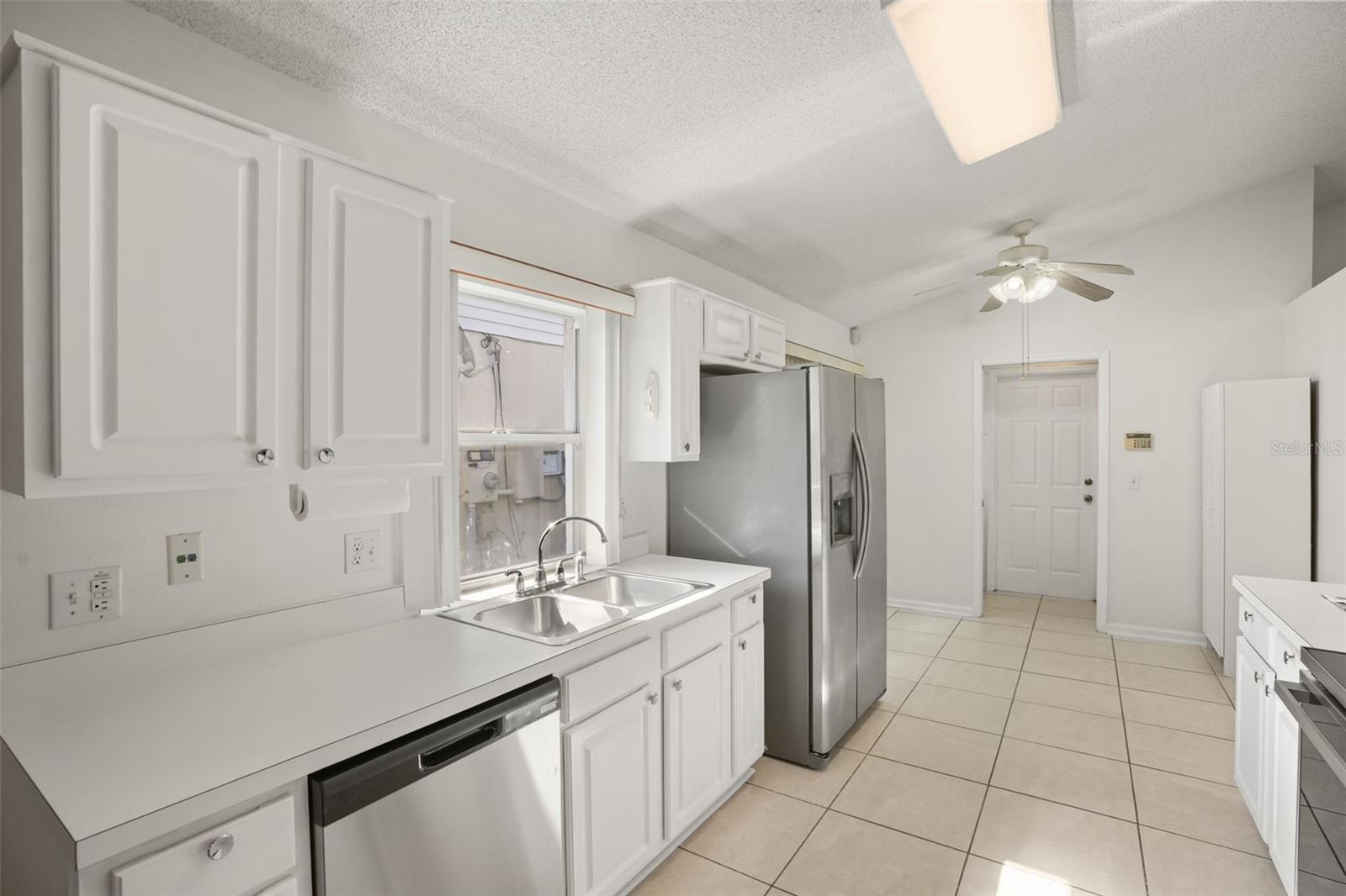 HIGHLANDS OF LAKE MARY - Residential