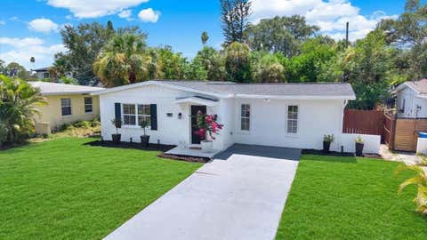 Photo of 4200 Huntington Street NE, St Petersburg, FL 33703 (MLS # TB8525701)