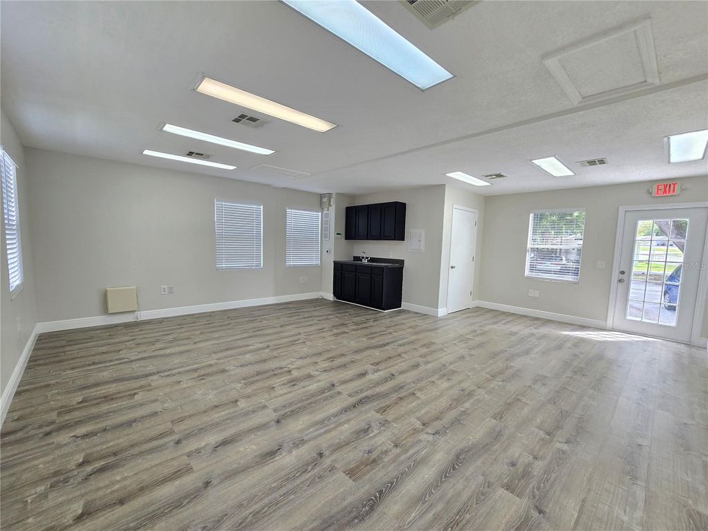 Photo of 7901 N Nebraska Avenue #300A, Tampa, FL 33604 (MLS # TB8496607)