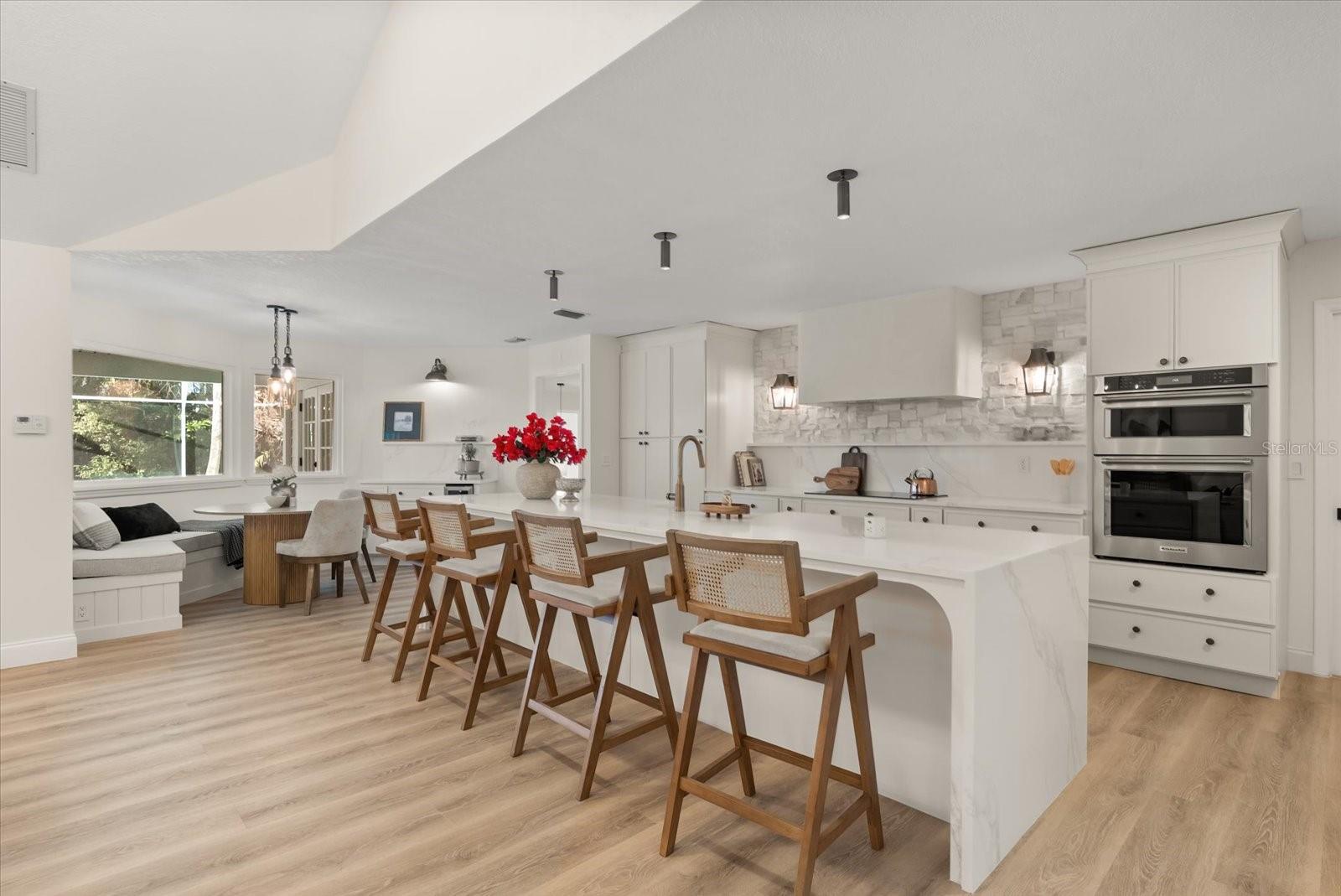 804 SWEETWATER ISLAND CIRCLE