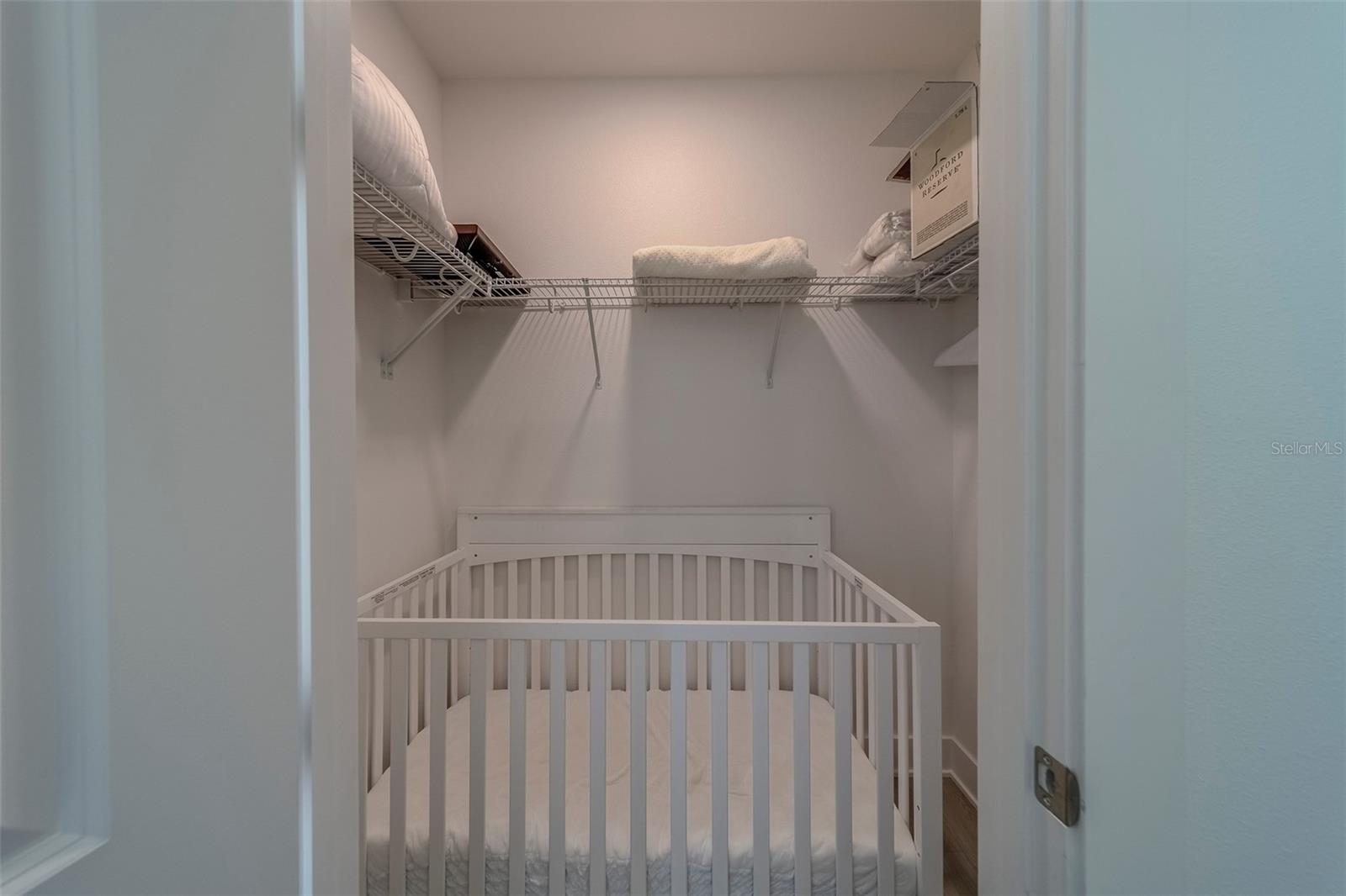 RESIDENCES AT TOWN CENTER CONDO - Residential Lease