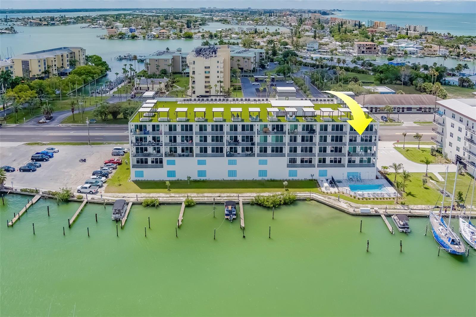 RESIDENCES AT TOWN CENTER CONDO - Residential Lease