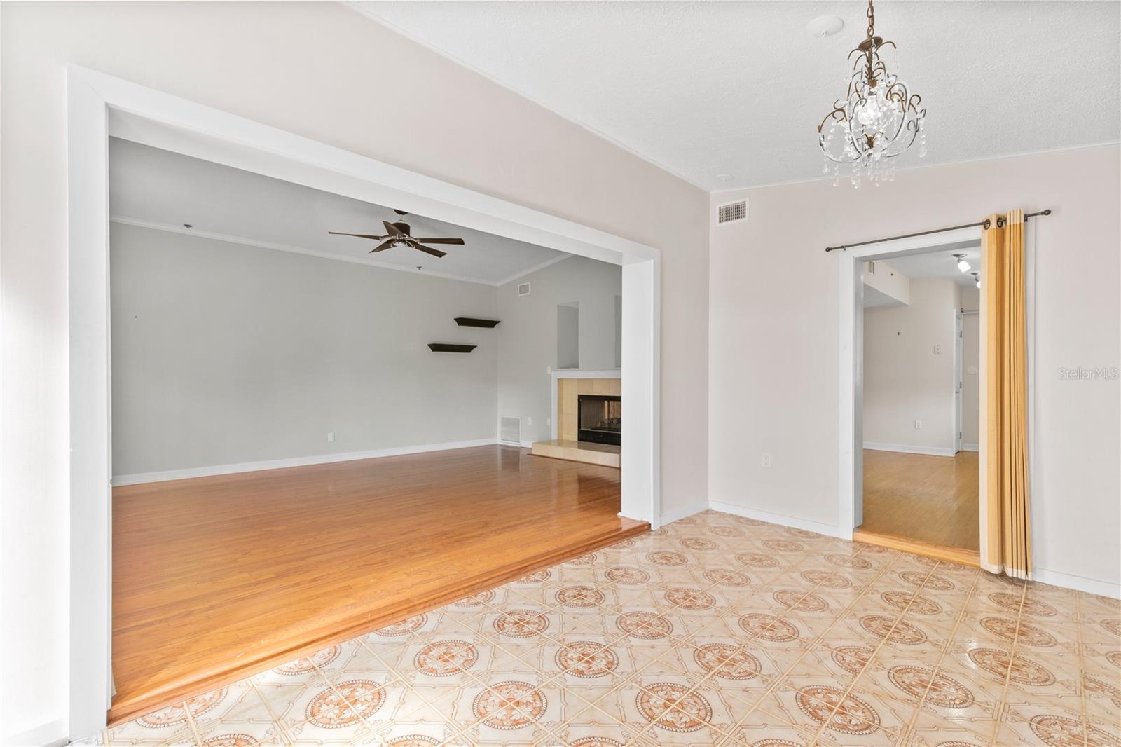 BETTS ADD TO ALTAMONTE ROBERT L - Residential