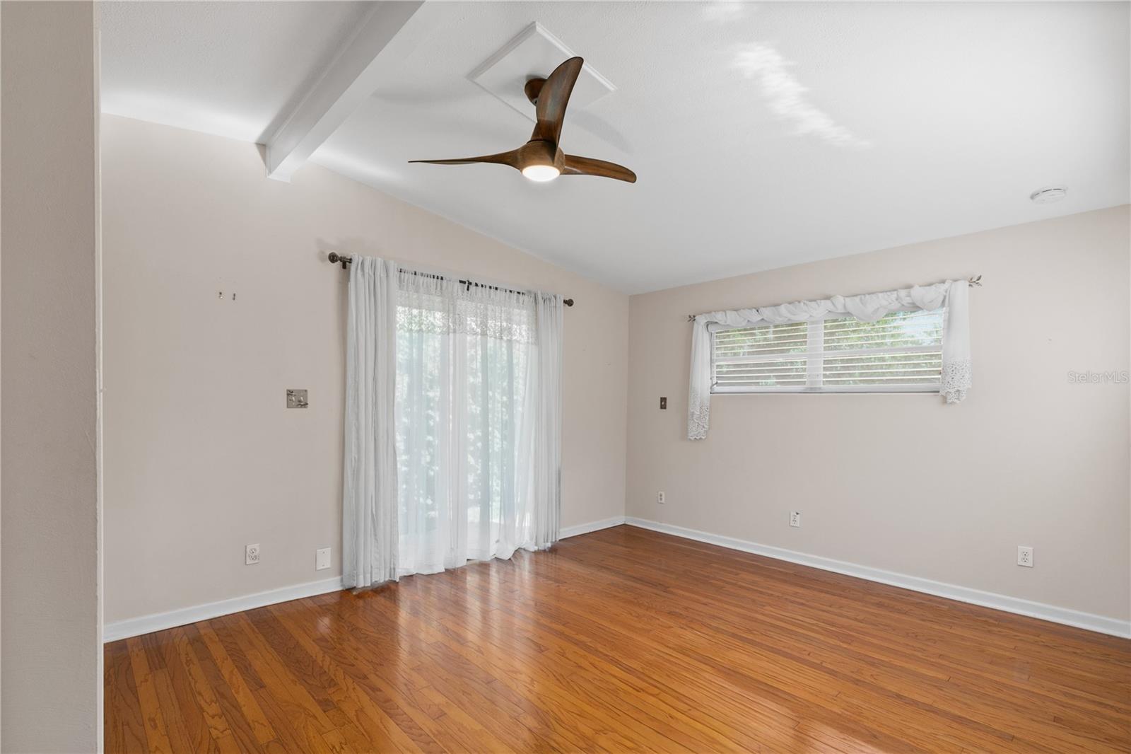 BETTS ADD TO ALTAMONTE ROBERT L - Residential