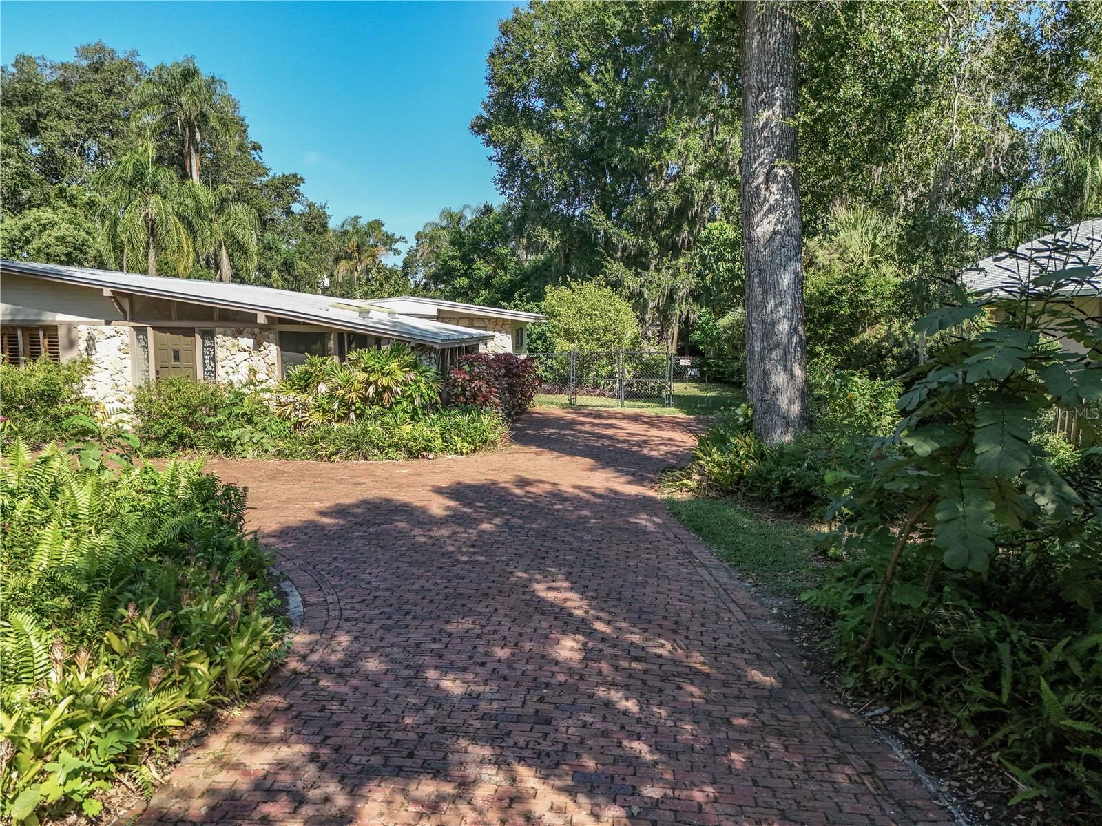 BETTS ADD TO ALTAMONTE ROBERT L - Residential