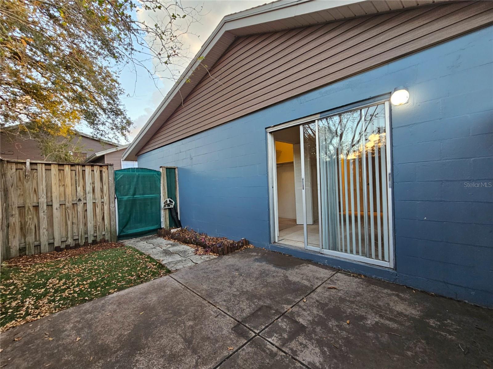 UNPLATTED - Residential Lease