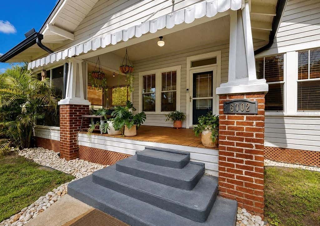 Photo of 6702 N Elizabeth Street, Tampa, FL 33604 (MLS # TB8537216)