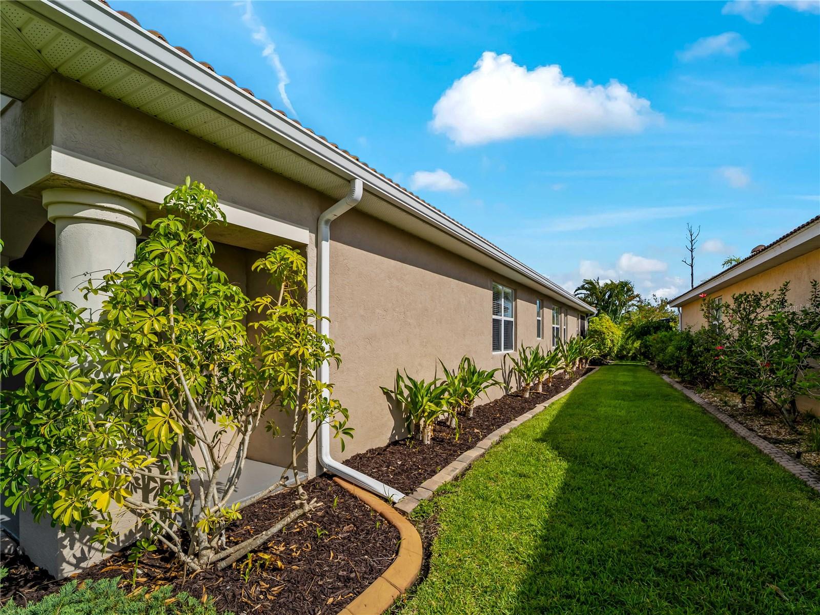 STONEYBROOK AT VENICE - Residential