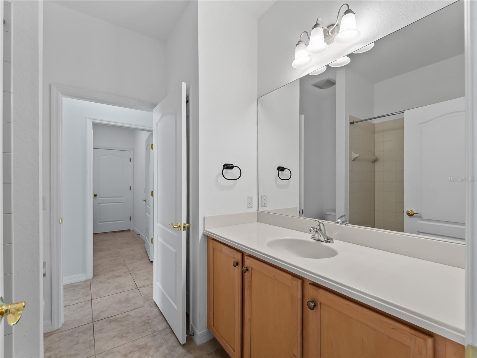 STONEYBROOK AT VENICE - Residential