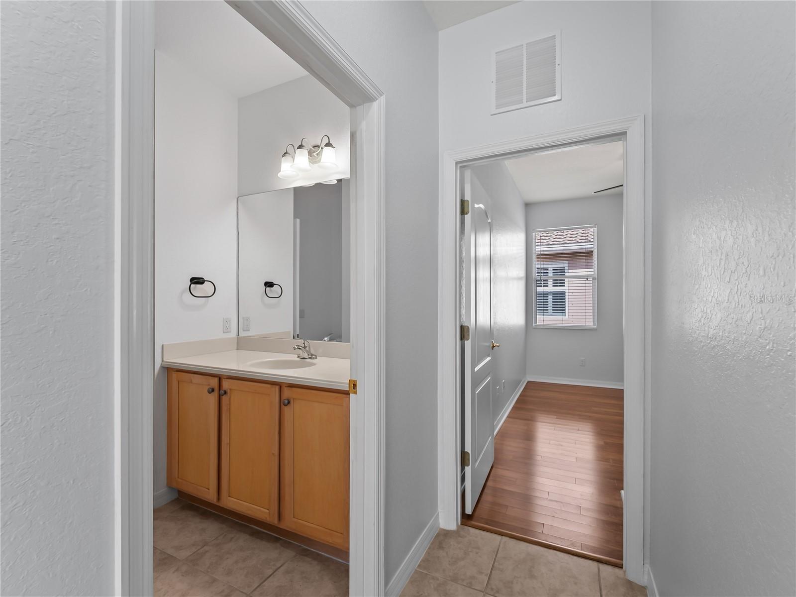STONEYBROOK AT VENICE - Residential