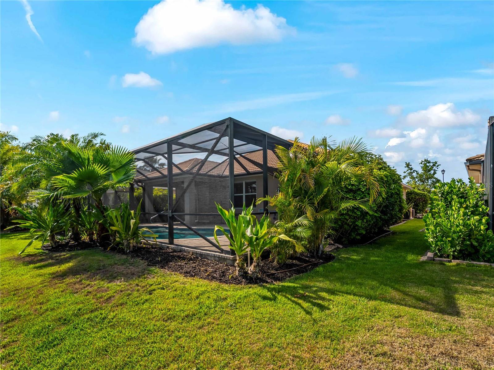 STONEYBROOK AT VENICE - Residential