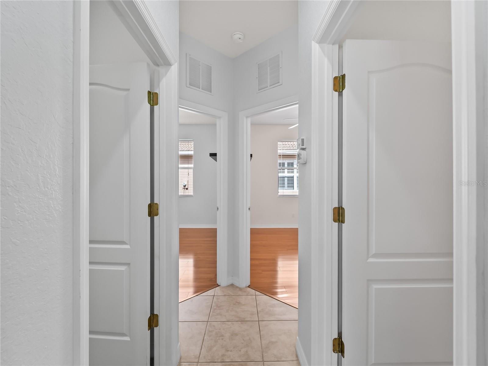 STONEYBROOK AT VENICE - Residential