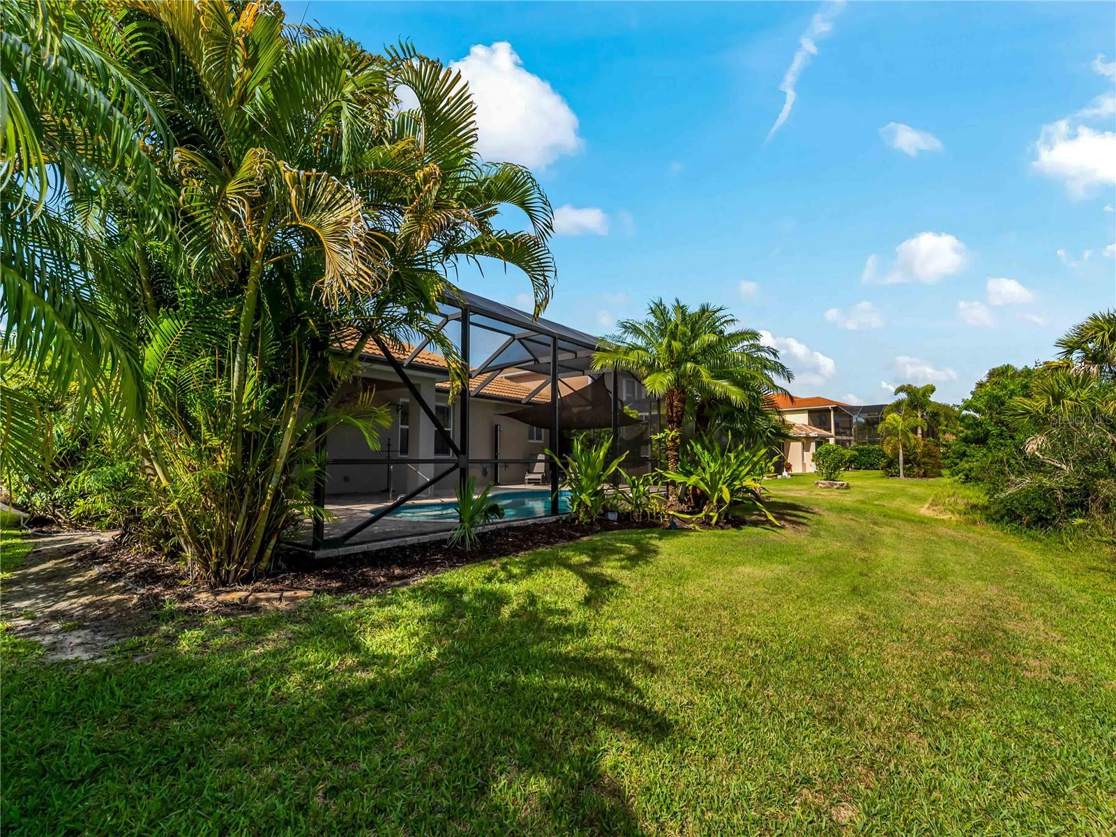 STONEYBROOK AT VENICE - Residential