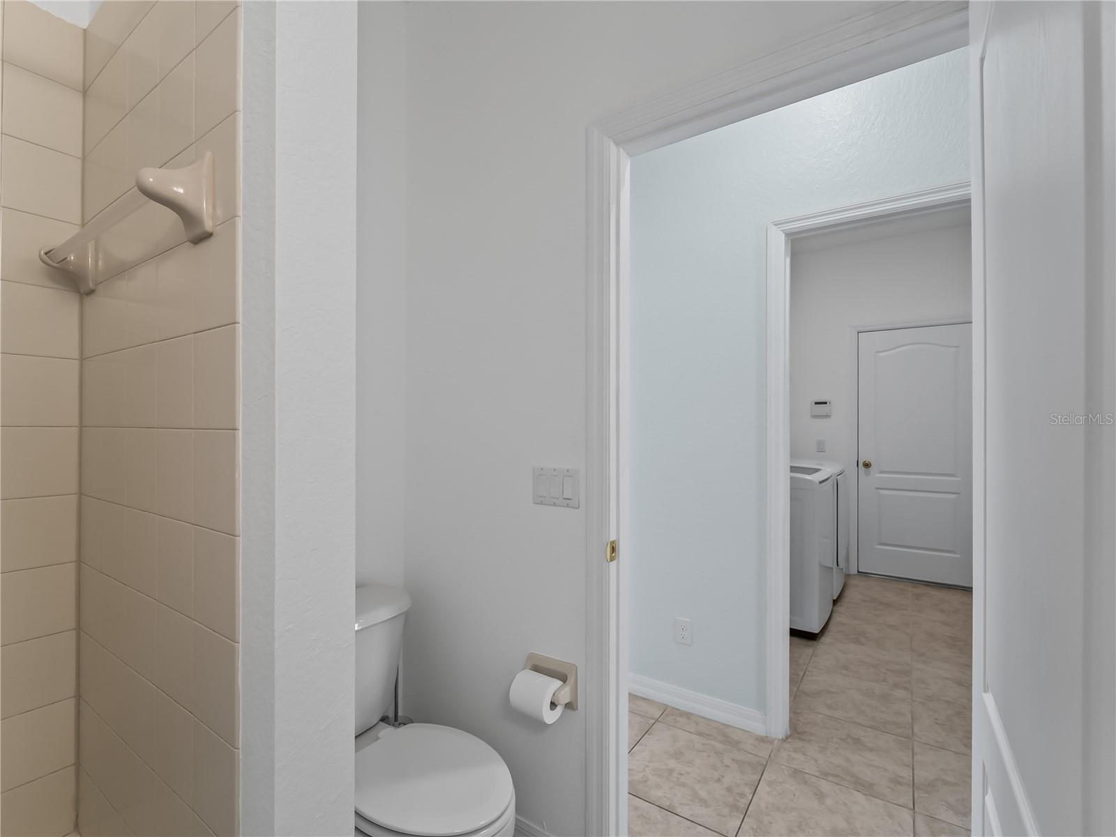 STONEYBROOK AT VENICE - Residential