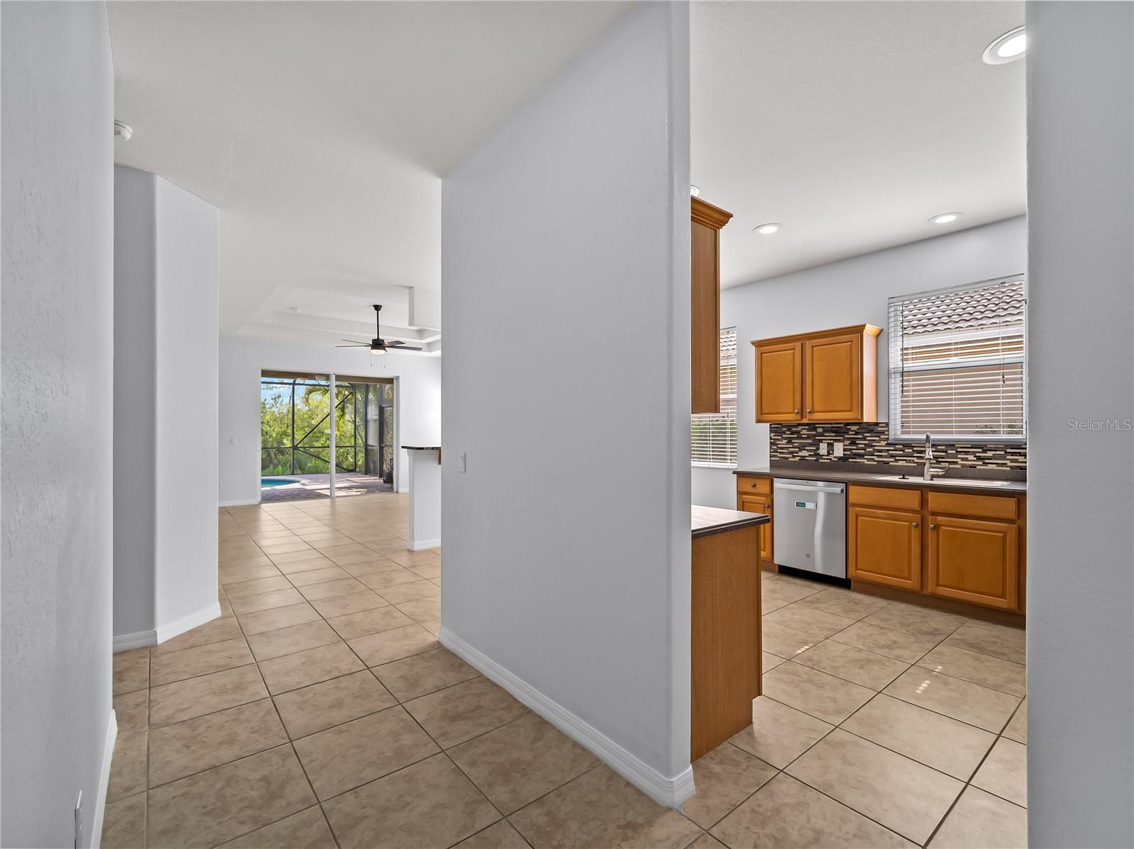 STONEYBROOK AT VENICE - Residential