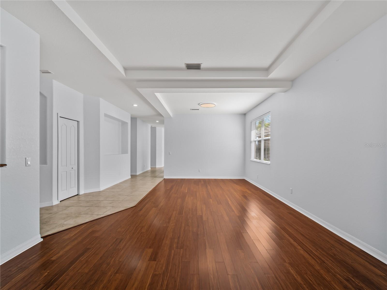 STONEYBROOK AT VENICE - Residential