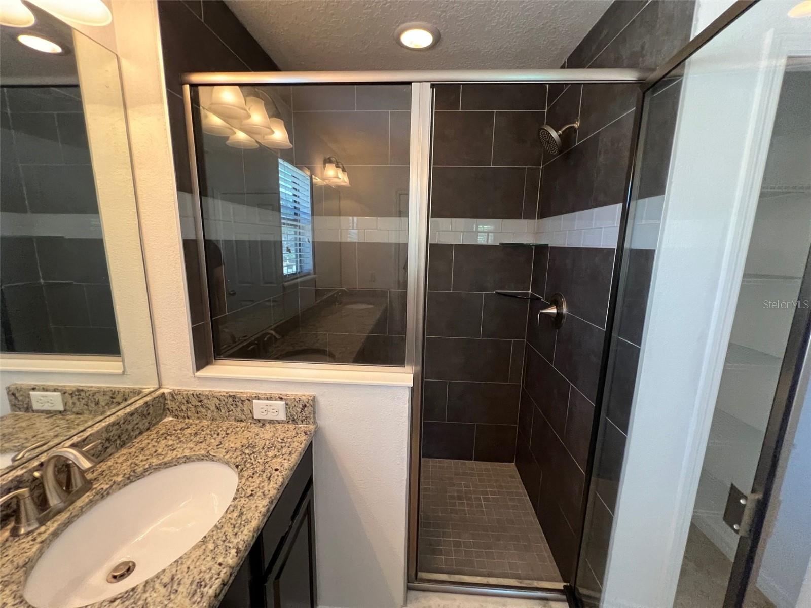 WEST BAY COVE TWNHMS - Residential