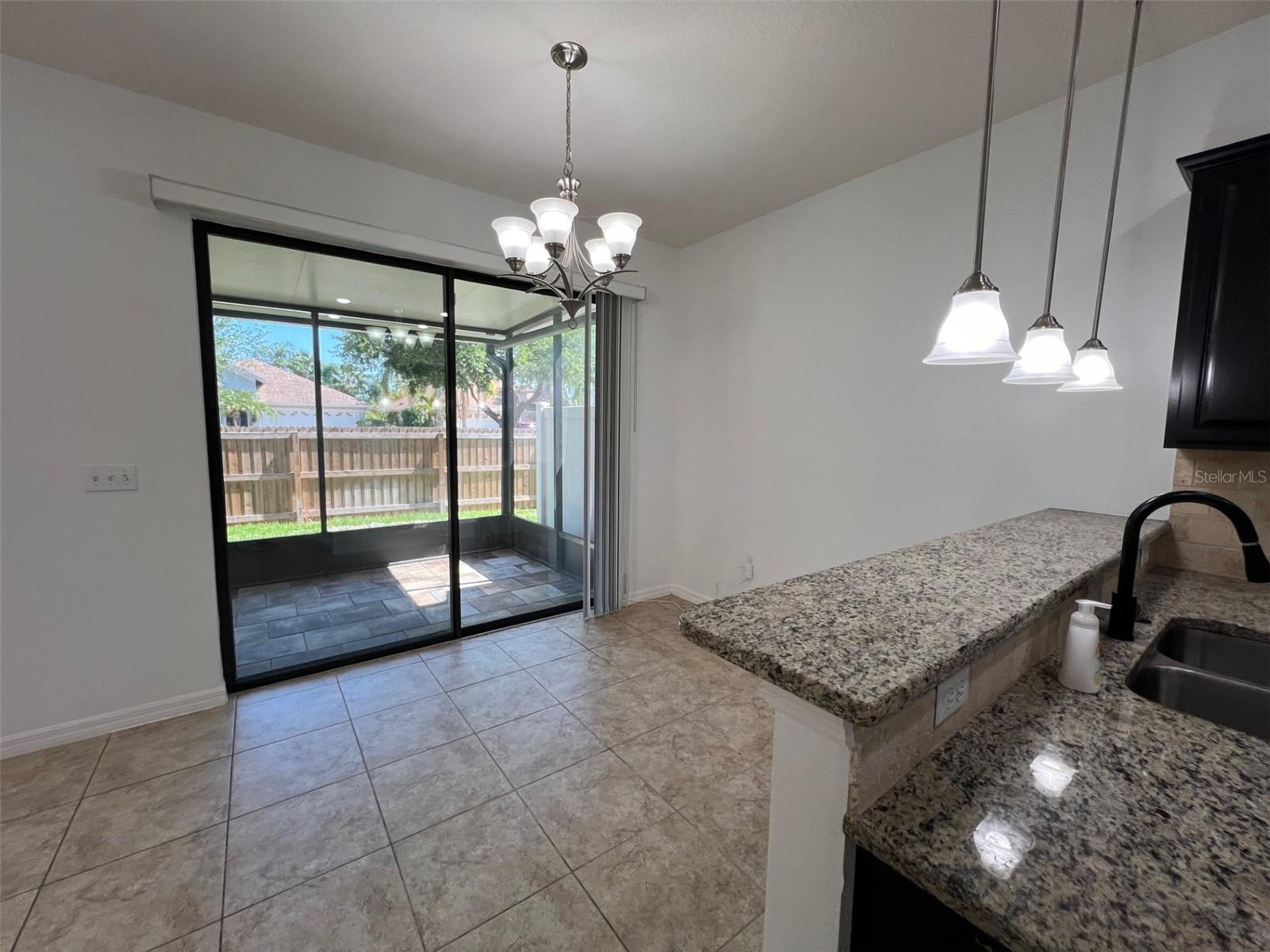 WEST BAY COVE TWNHMS - Residential