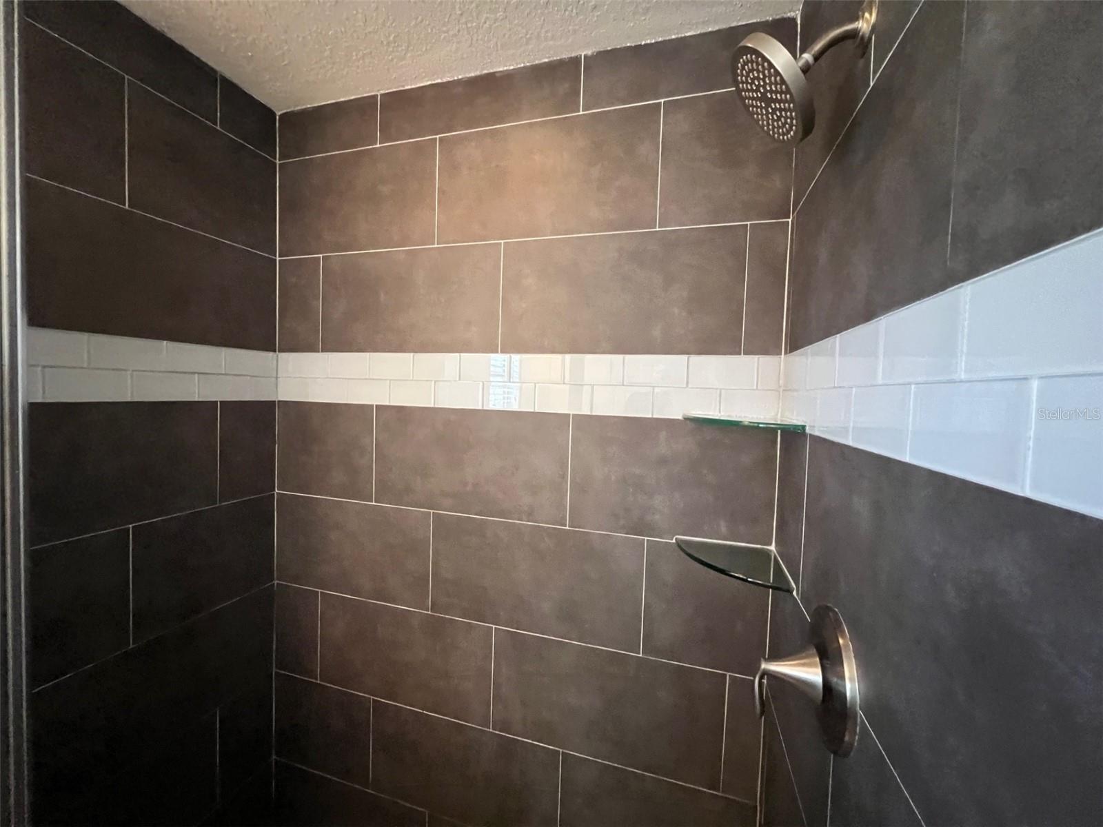 WEST BAY COVE TWNHMS - Residential