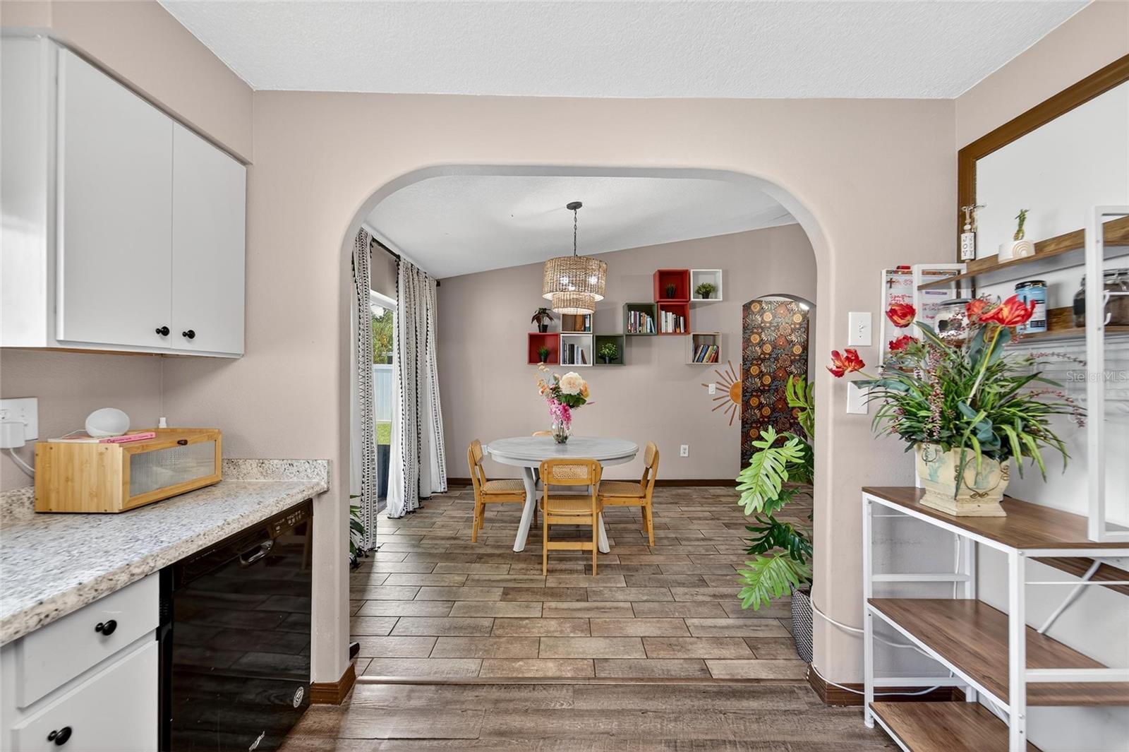 COUNTRY HILLS EAST UNIT SEVEN - Residential