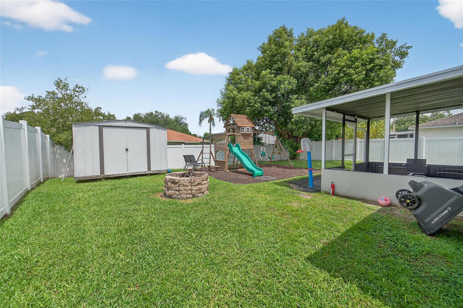 COUNTRY HILLS EAST UNIT SEVEN - Residential
