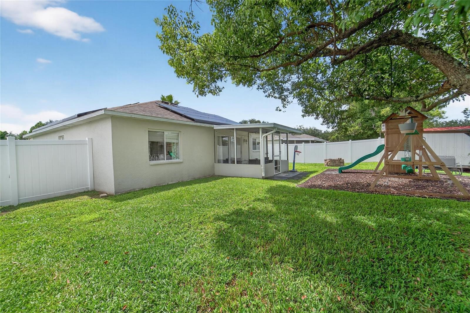COUNTRY HILLS EAST UNIT SEVEN - Residential