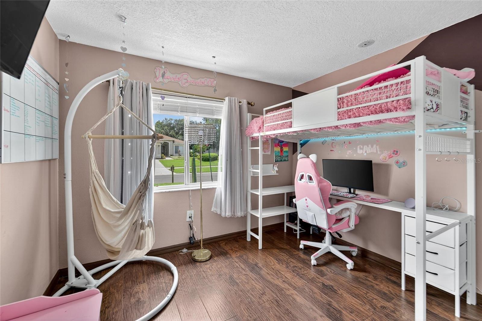 COUNTRY HILLS EAST UNIT SEVEN - Residential