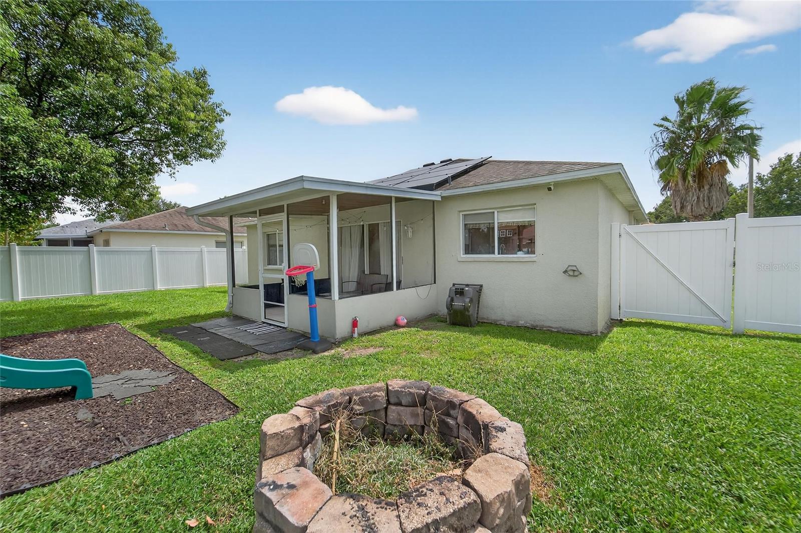 COUNTRY HILLS EAST UNIT SEVEN - Residential