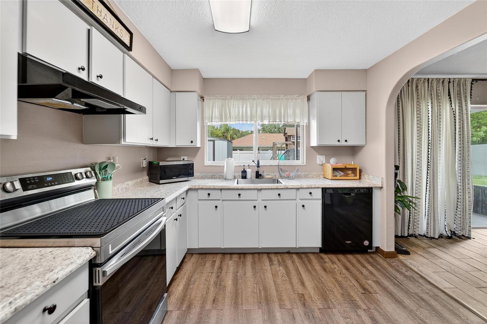 COUNTRY HILLS EAST UNIT SEVEN - Residential