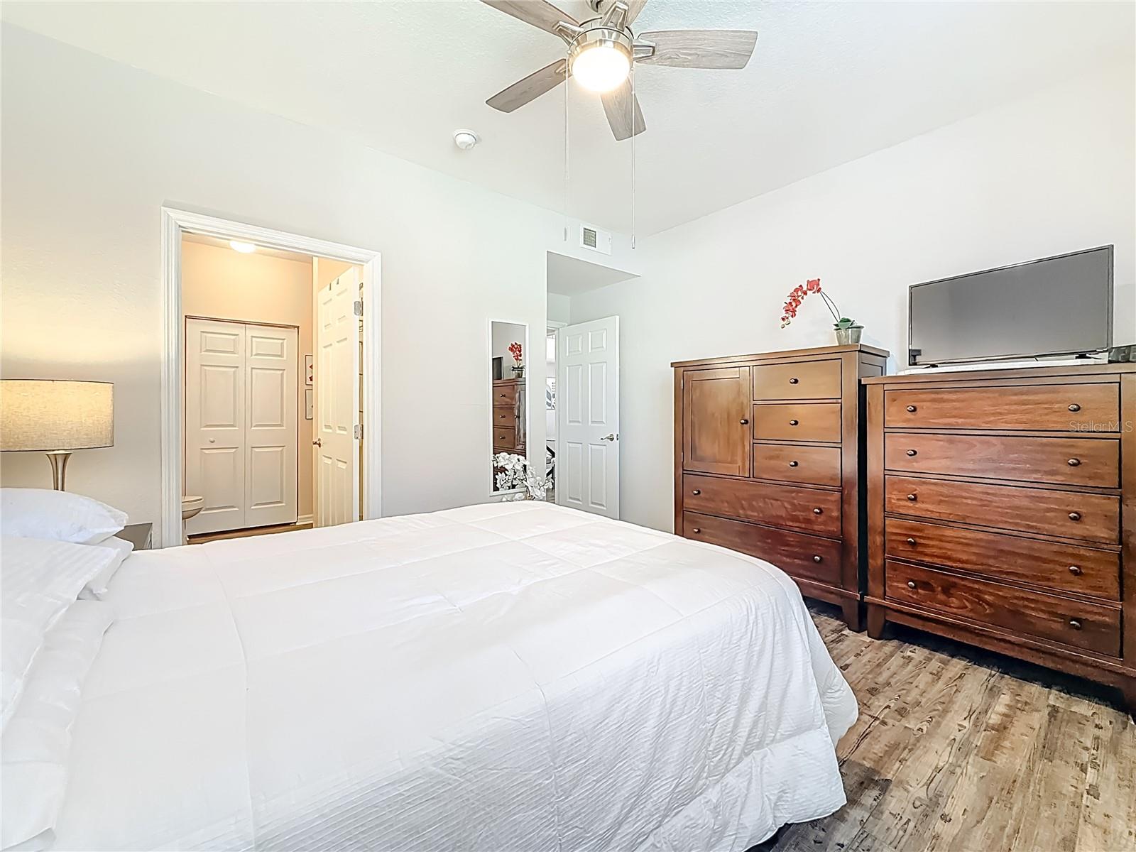 LAKE CHASE CONDO - Residential