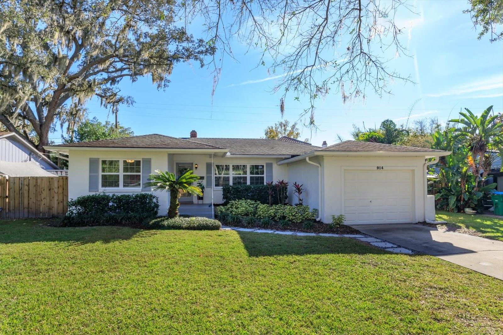 GARDEN ACRES - Residential