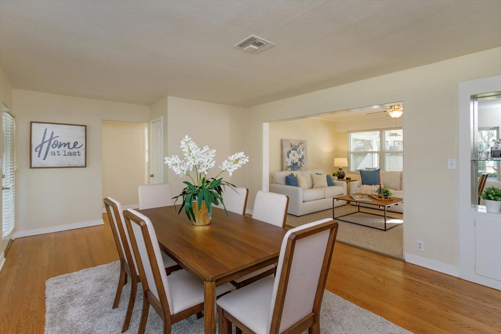 GARDEN ACRES - Residential