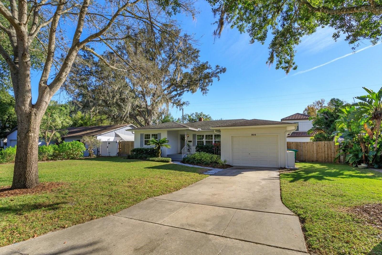 GARDEN ACRES - Residential