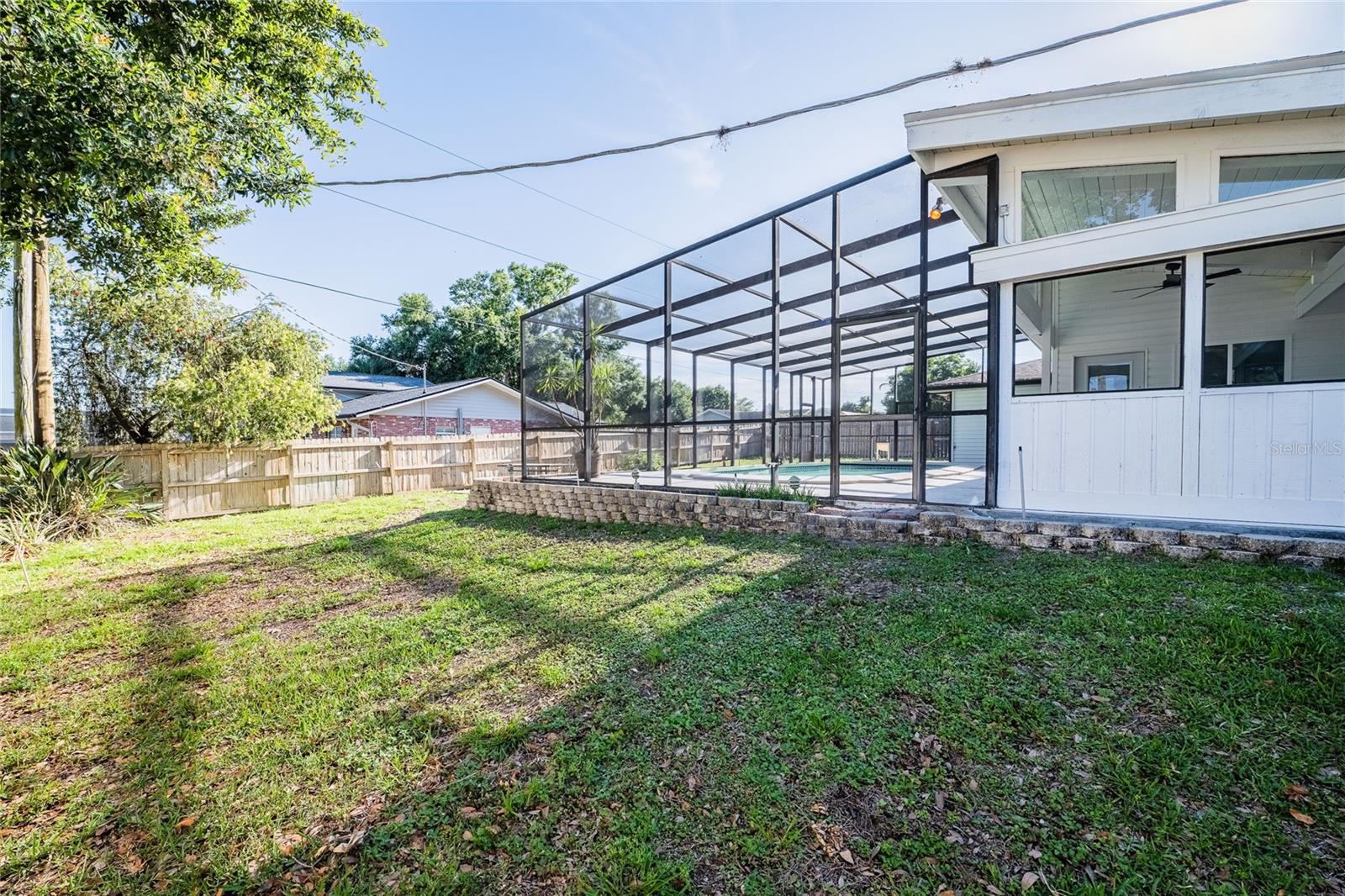 LAKE LINK ESTATES - Residential