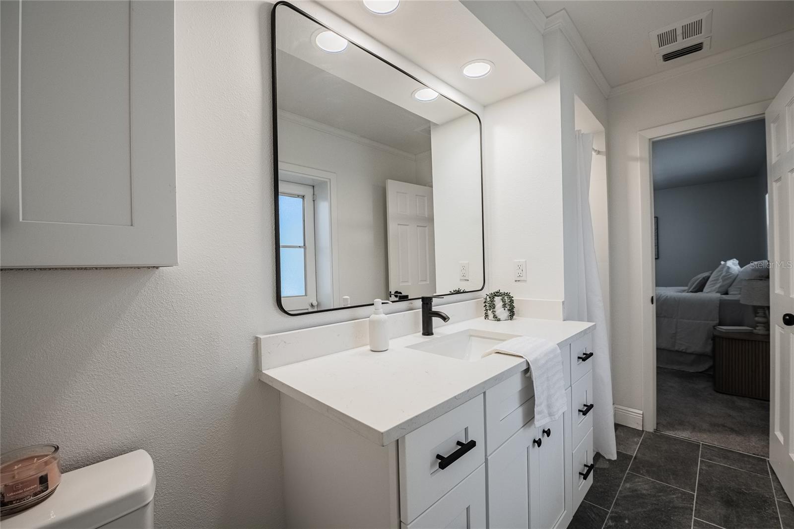 LAKE LINK ESTATES - Residential