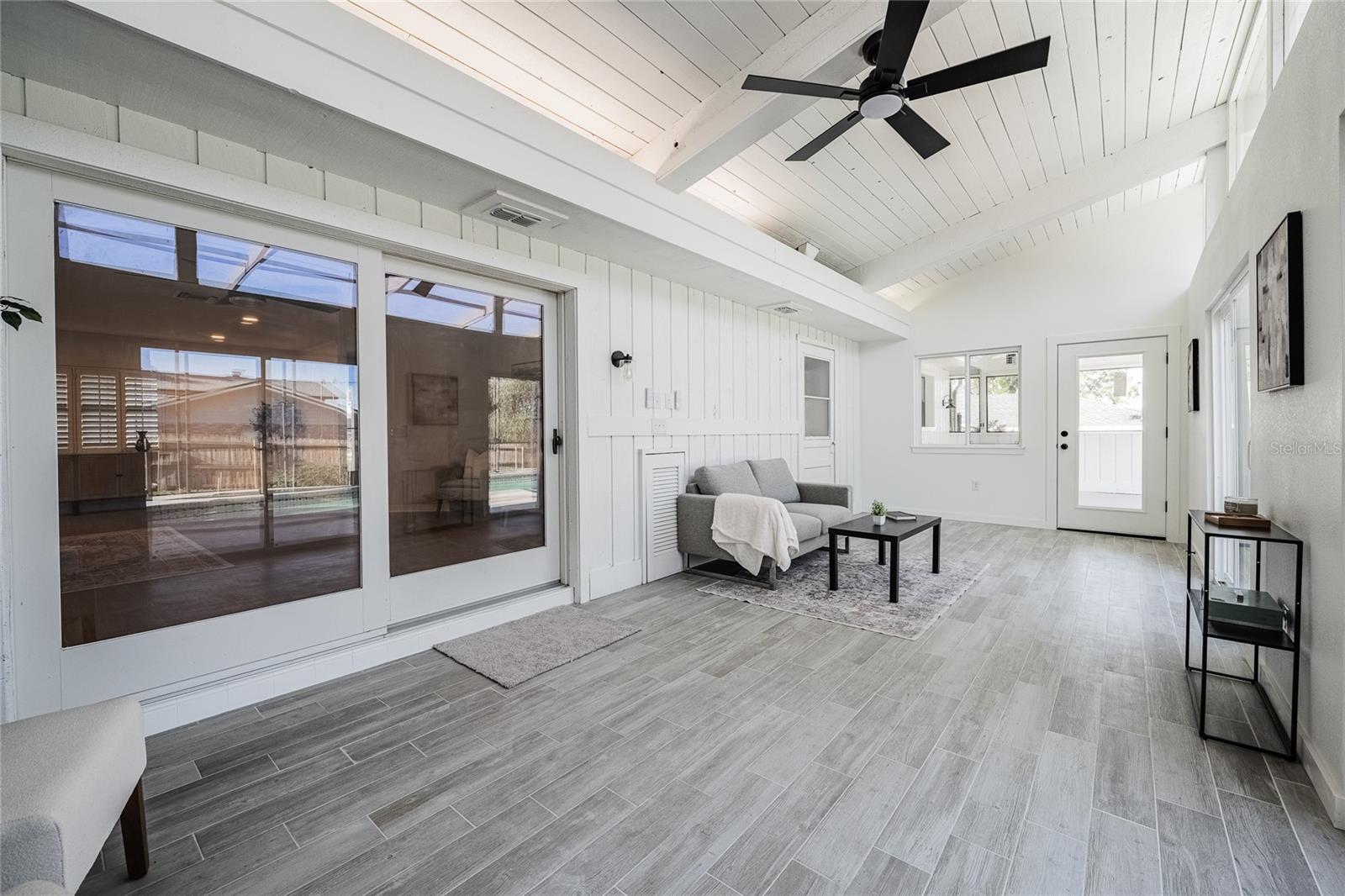LAKE LINK ESTATES - Residential
