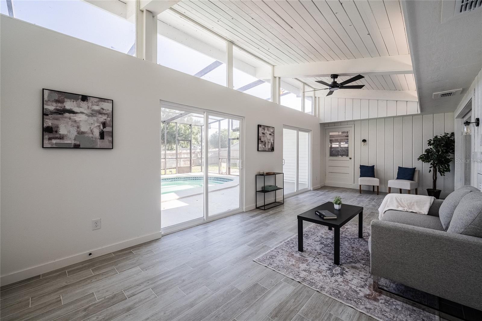LAKE LINK ESTATES - Residential