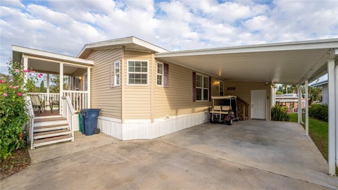 Tiny photo for 2417 Vindale Road, Tavares, FL 32778 (MLS # G5119300)
