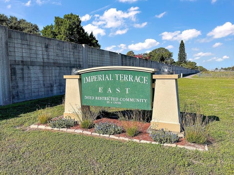 Tiny photo for 2417 Vindale Road, Tavares, FL 32778 (MLS # G5119300)