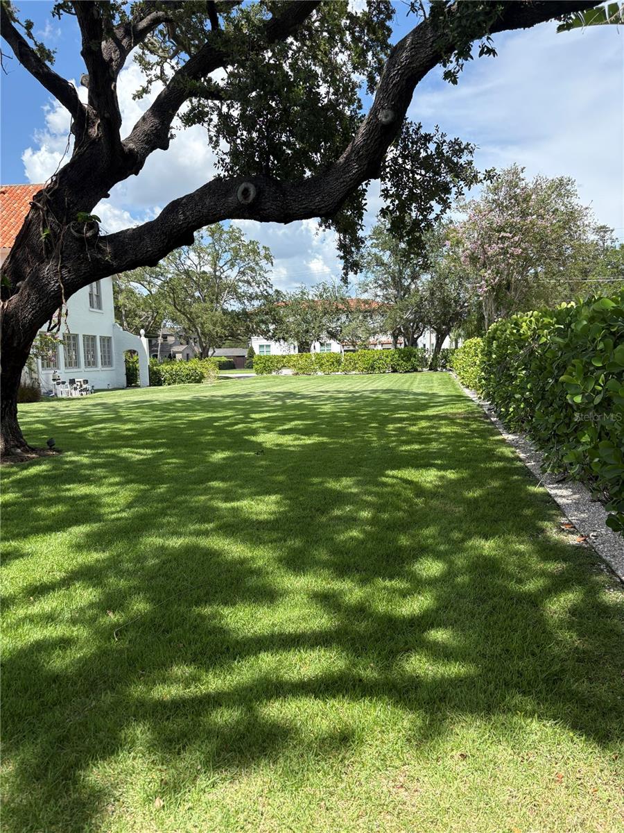 DAVIS ISLANDS PB10 PG52 TO 57 - Land