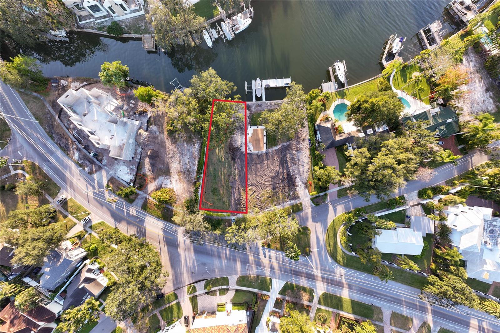 DAVIS ISLANDS PB10 PG52 TO 57 - Land