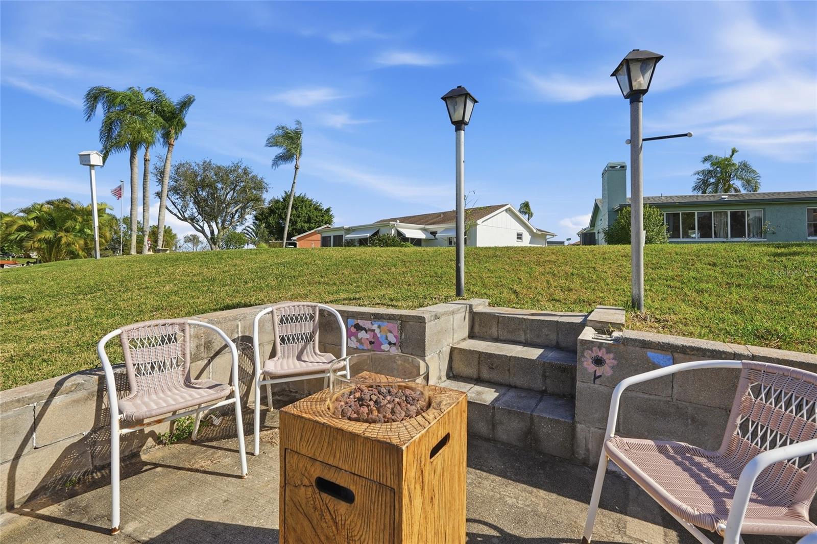 BEACON SQUARE - Residential