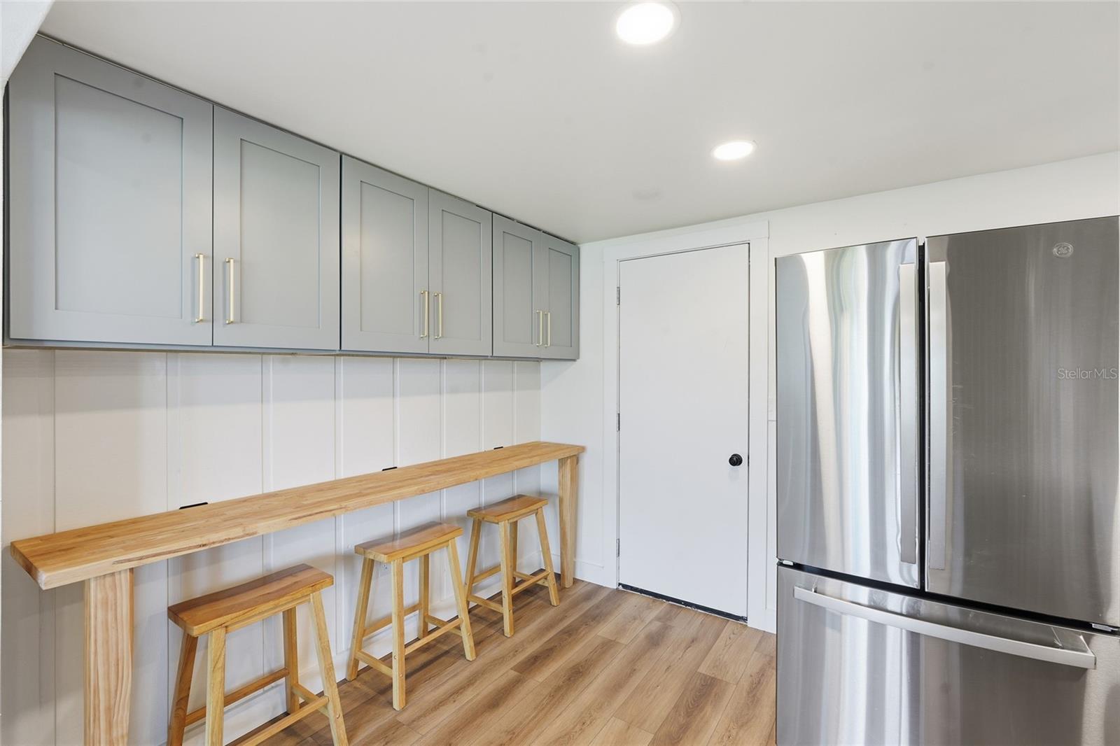 BEACON SQUARE - Residential