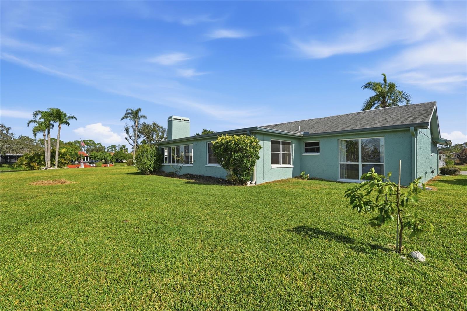 BEACON SQUARE - Residential