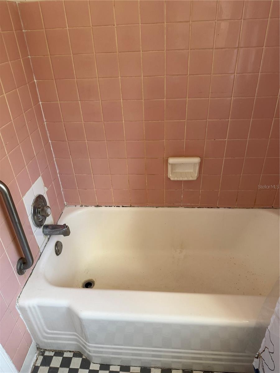 CLERMONT LAKE VIEW HEIGHTS - Residential