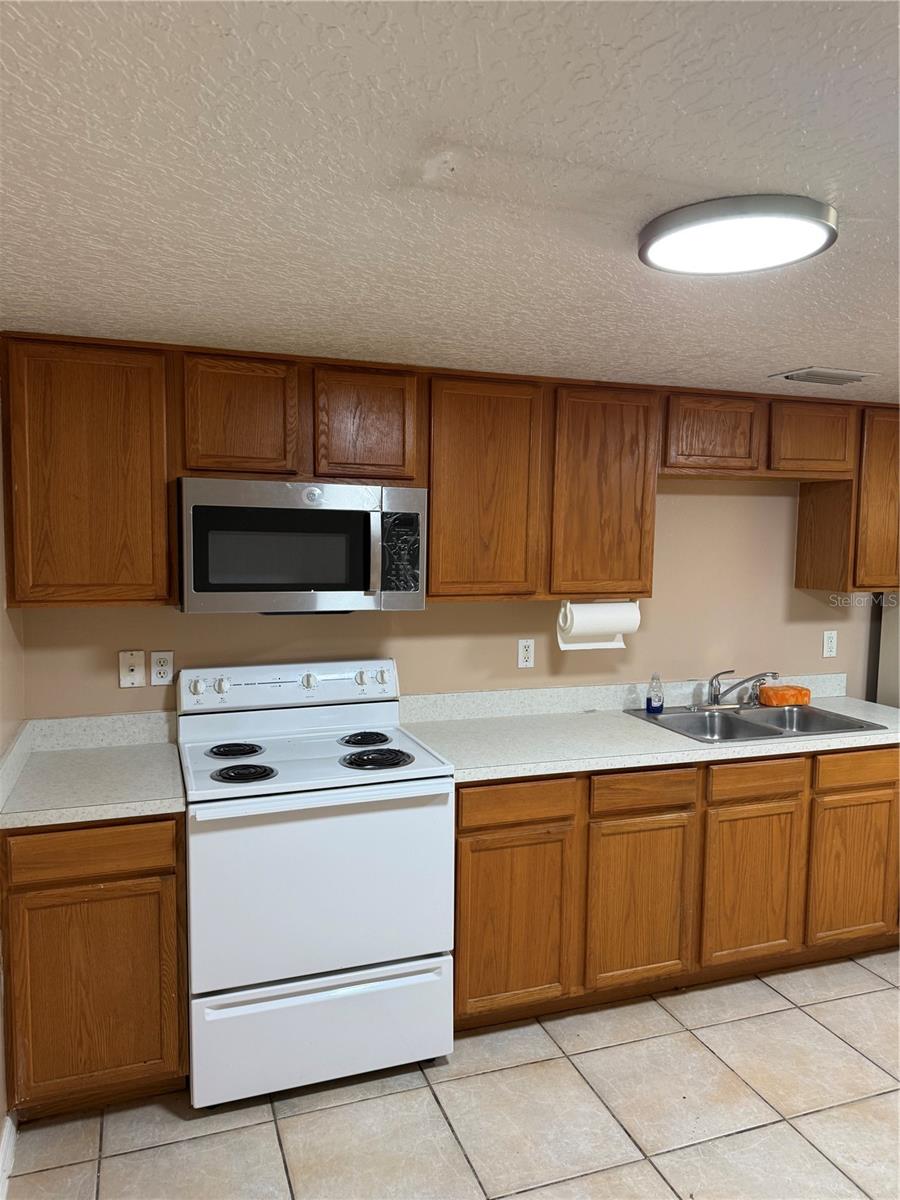 CLERMONT LAKE VIEW HEIGHTS - Residential