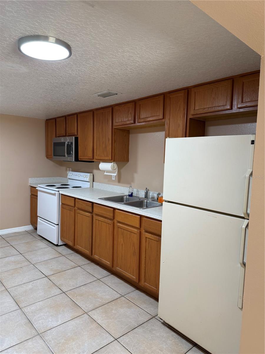 CLERMONT LAKE VIEW HEIGHTS - Residential