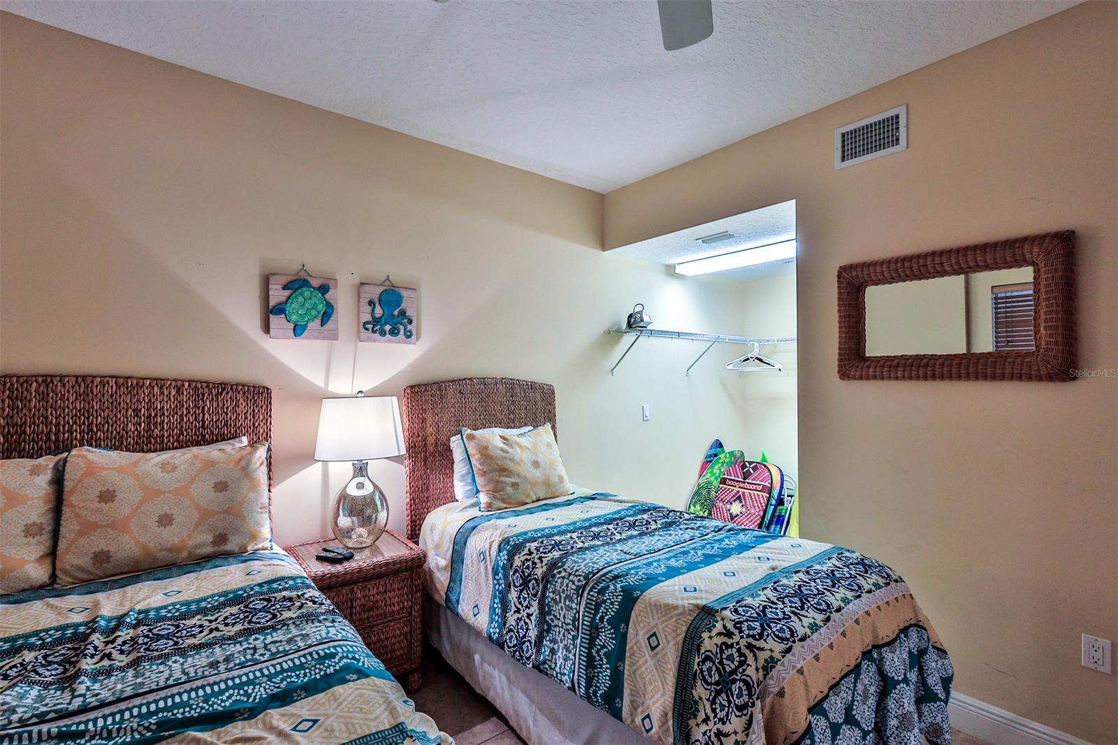 Sanibel Condo - Residential