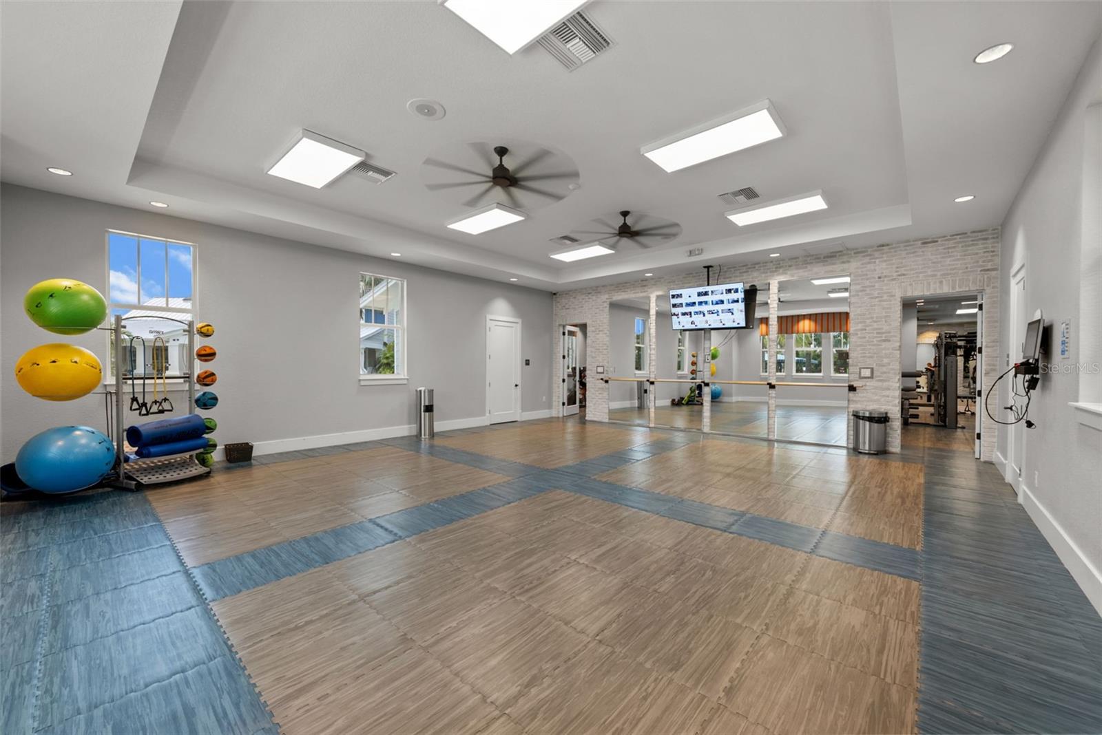 CANOE CREEK PH I - Residential