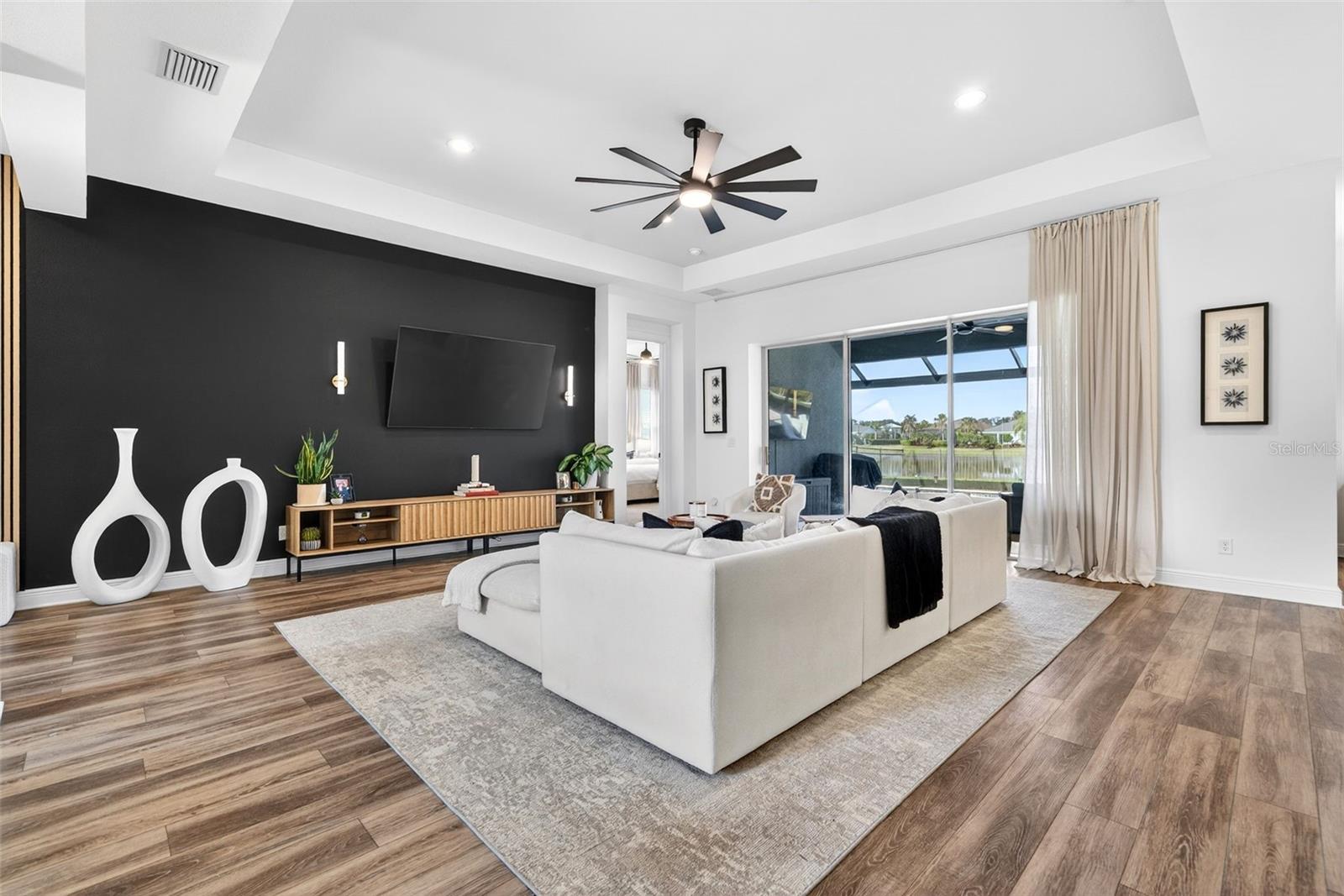 CANOE CREEK PH I - Residential